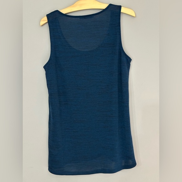 Ricki's: Women’s Sleeveless Top- Size Medium - Picture 2 of 6